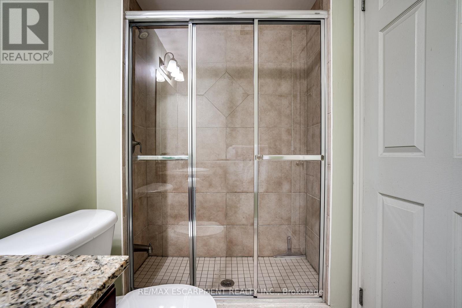 Photo 10 of 210 47 Caroline Street N, Hamilton ON