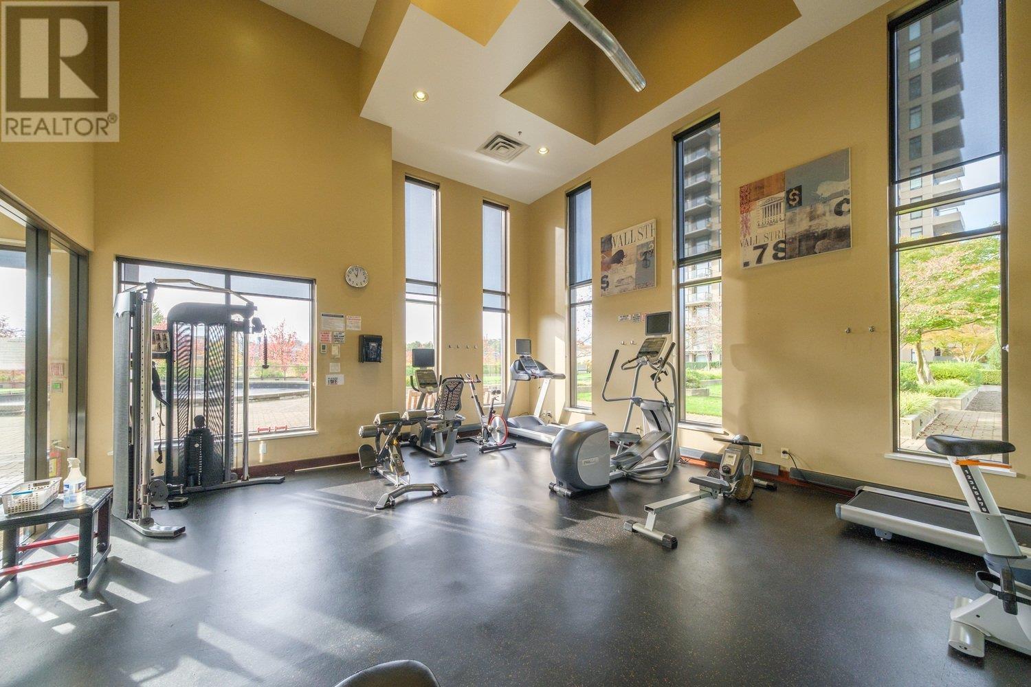 Photo 24 of 702 4250 Dawson Street, Burnaby BC