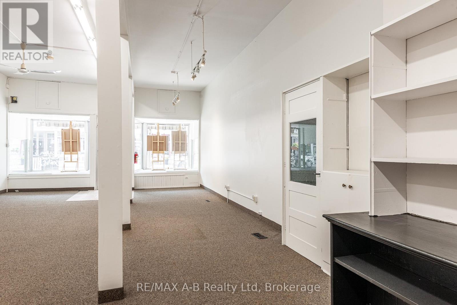 Photo 32 of 141 143 Queen Street E, St Marys ON