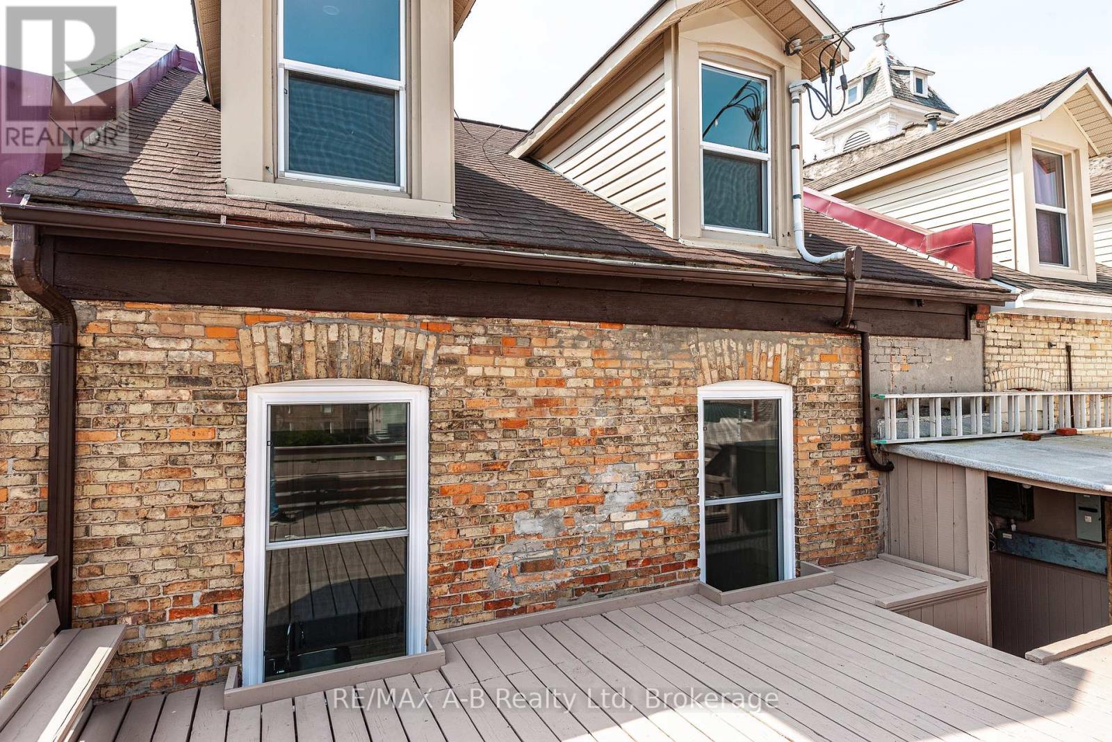 Photo 7 of 141 143 Queen Street E, St Marys ON