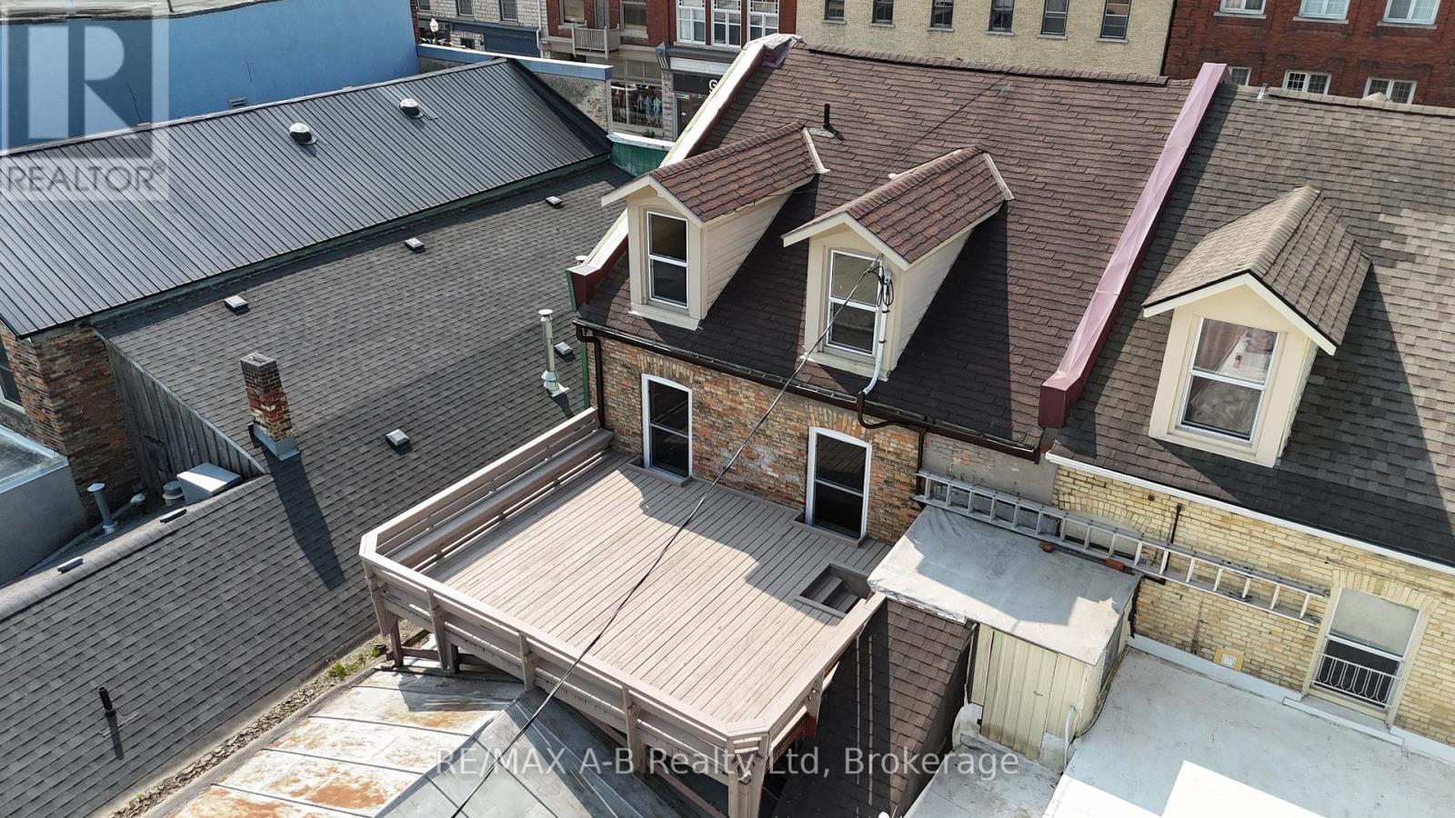 Photo 42 of 141 143 Queen Street E, St Marys ON