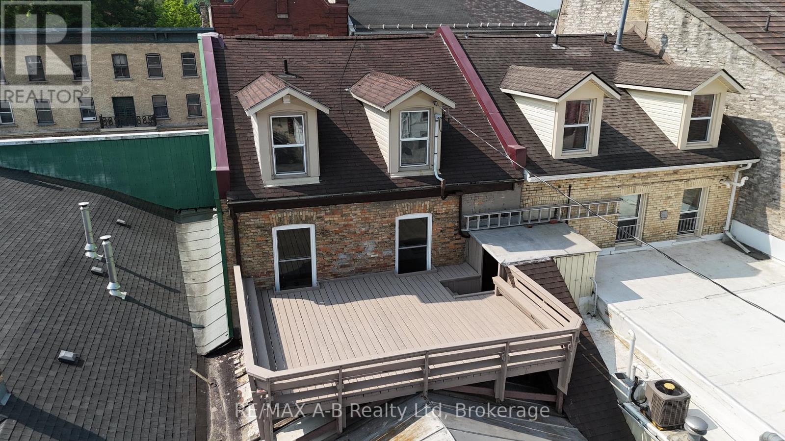 Photo 6 of 141 143 Queen Street E, St Marys ON
