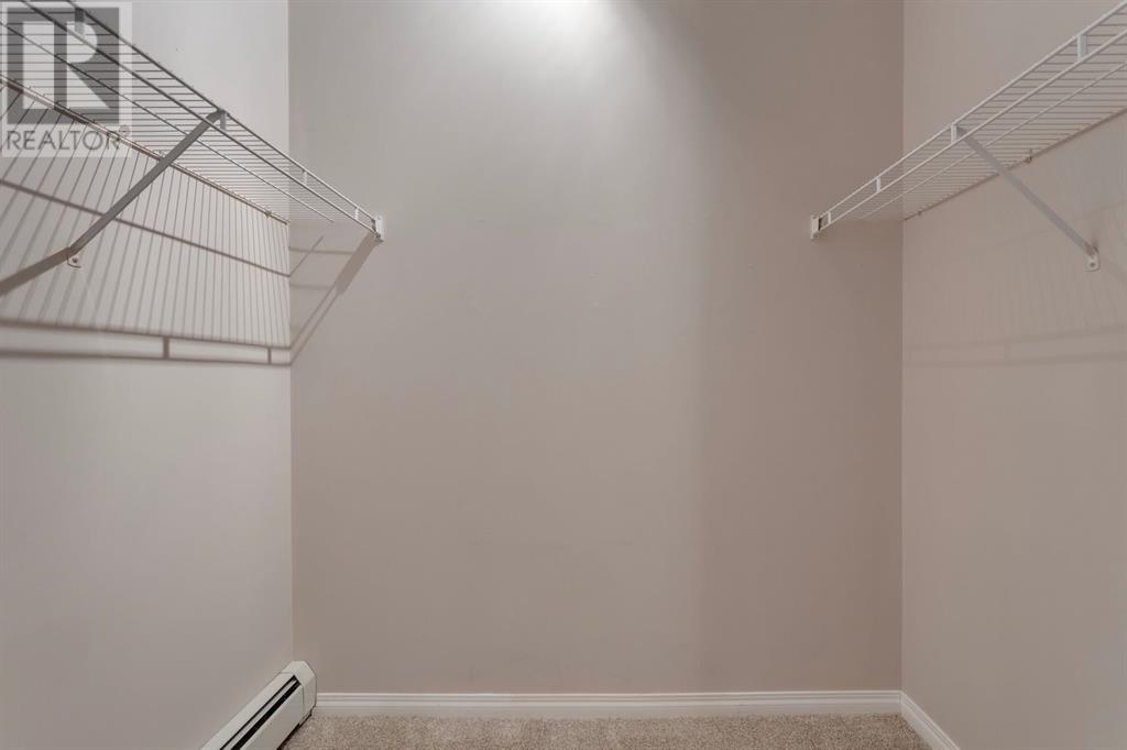 Single Family House Multi-level for Sale in    Avenue SW Beltline Calgary 