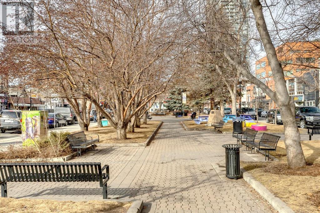 Single Family House Multi-level for Sale in    Avenue SW Beltline Calgary 
