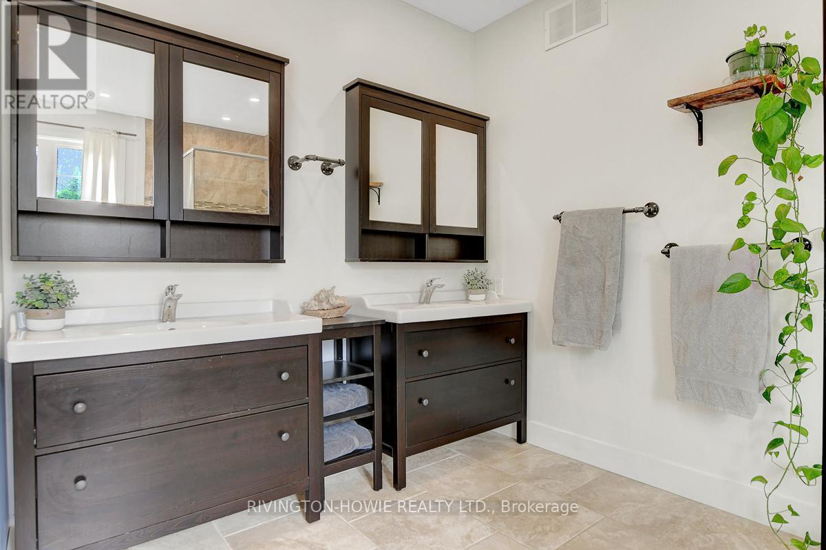Photo 19 of 867 Deertail Lane, Ottawa ON