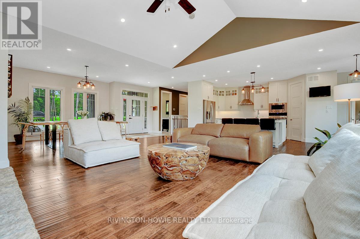 Photo 42 of 867 Deertail Lane, Ottawa ON