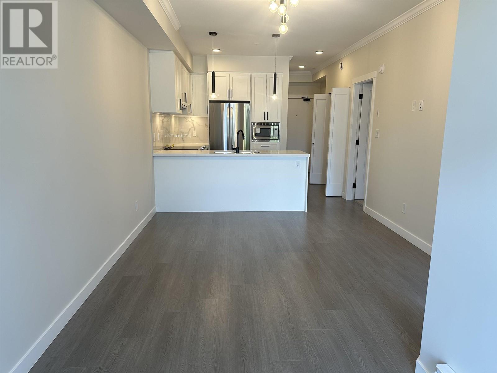 Photo 2 of 104 12109 223 Street, Maple Ridge BC