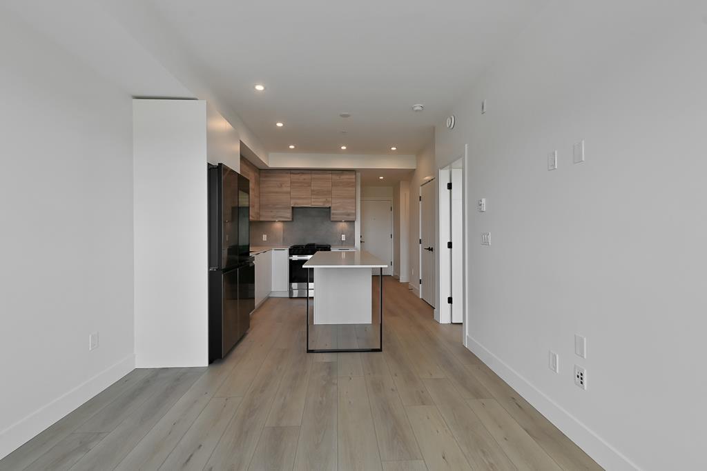Photo 7 of 308 30490 Cardinal Avenue, Abbotsford BC