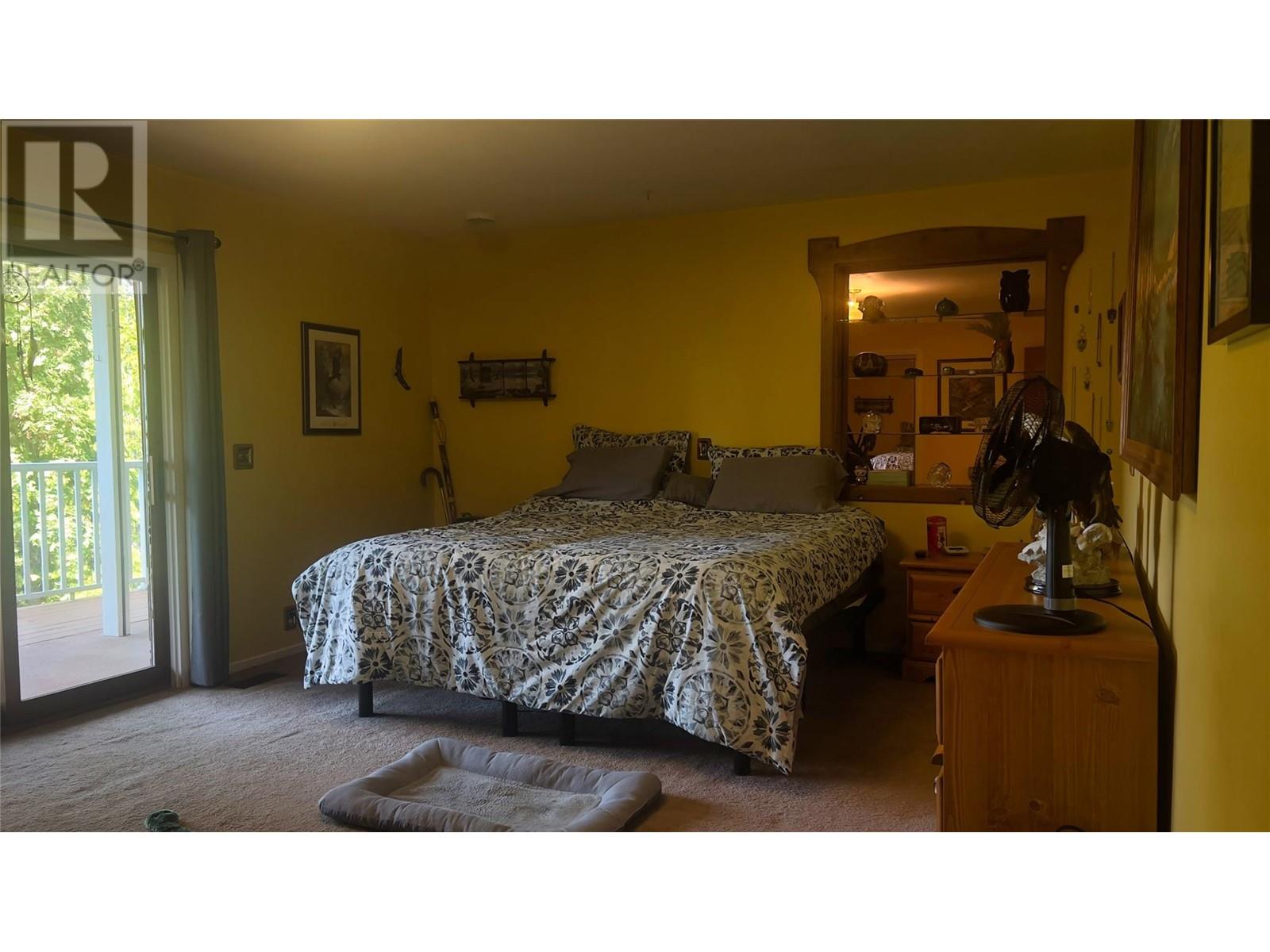 5110 Vance Road, Creston