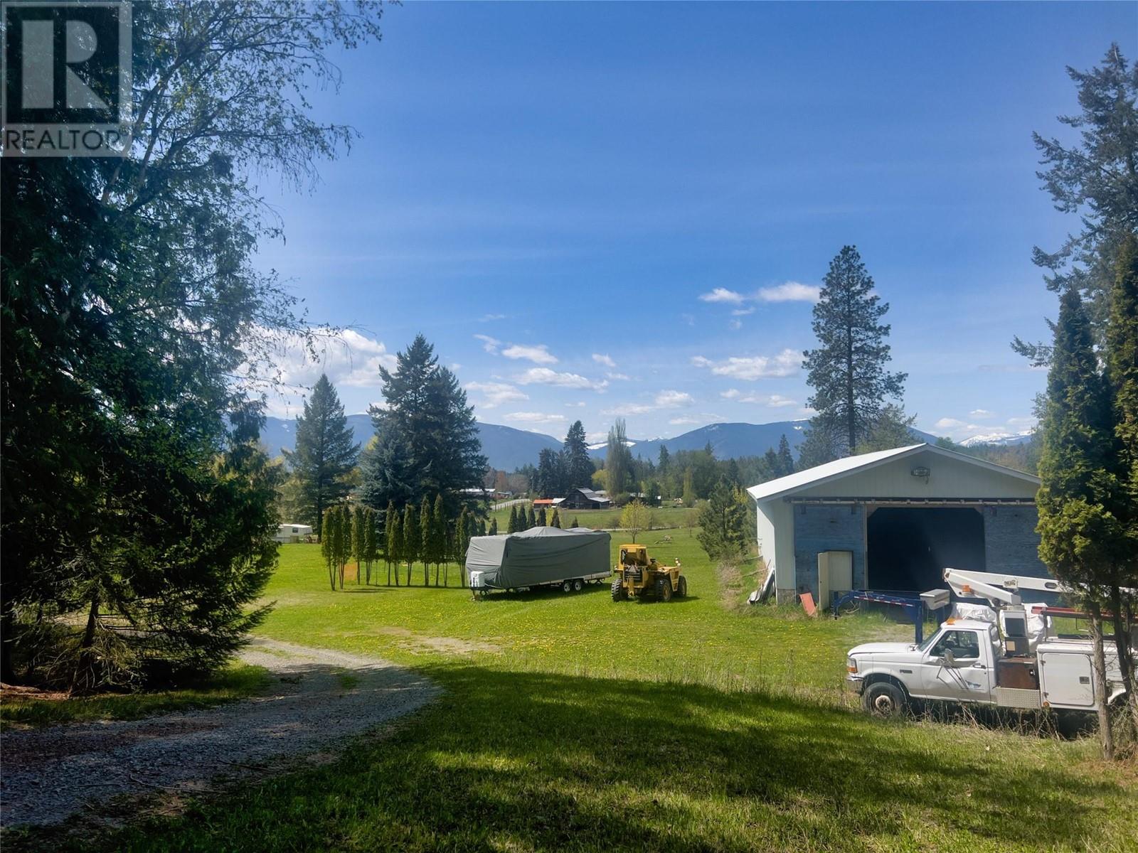 5110 Vance Road, Creston