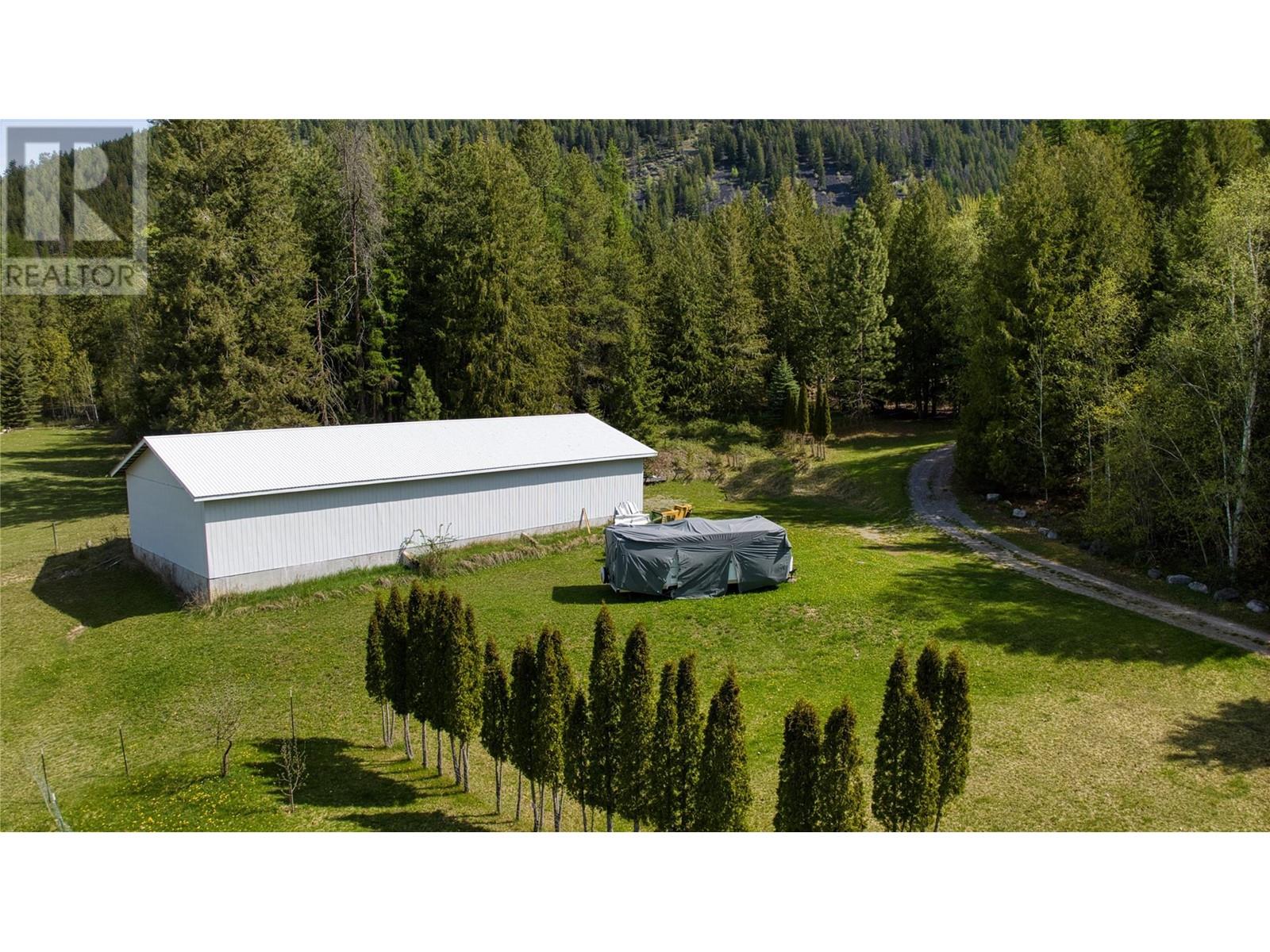 5110 Vance Road, Creston