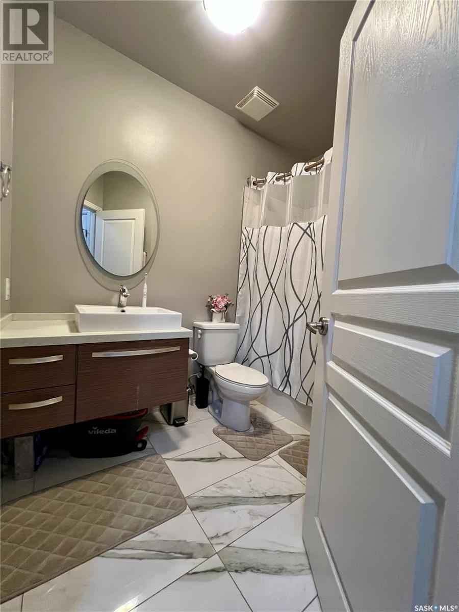 Single Family House Low rise for Sale in   Maningas BEND Saskatoon 
