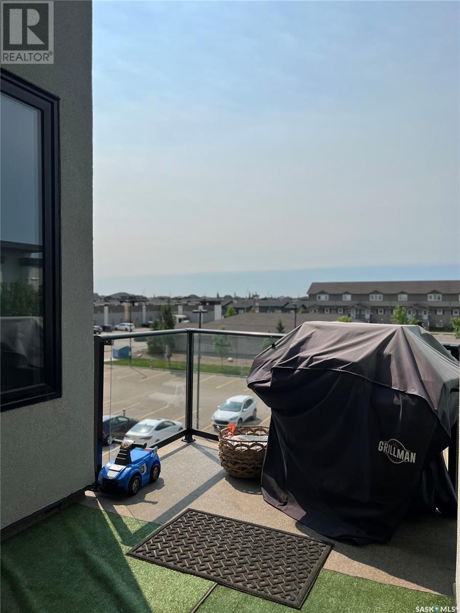 Single Family House Low rise for Sale in   Maningas BEND Saskatoon 