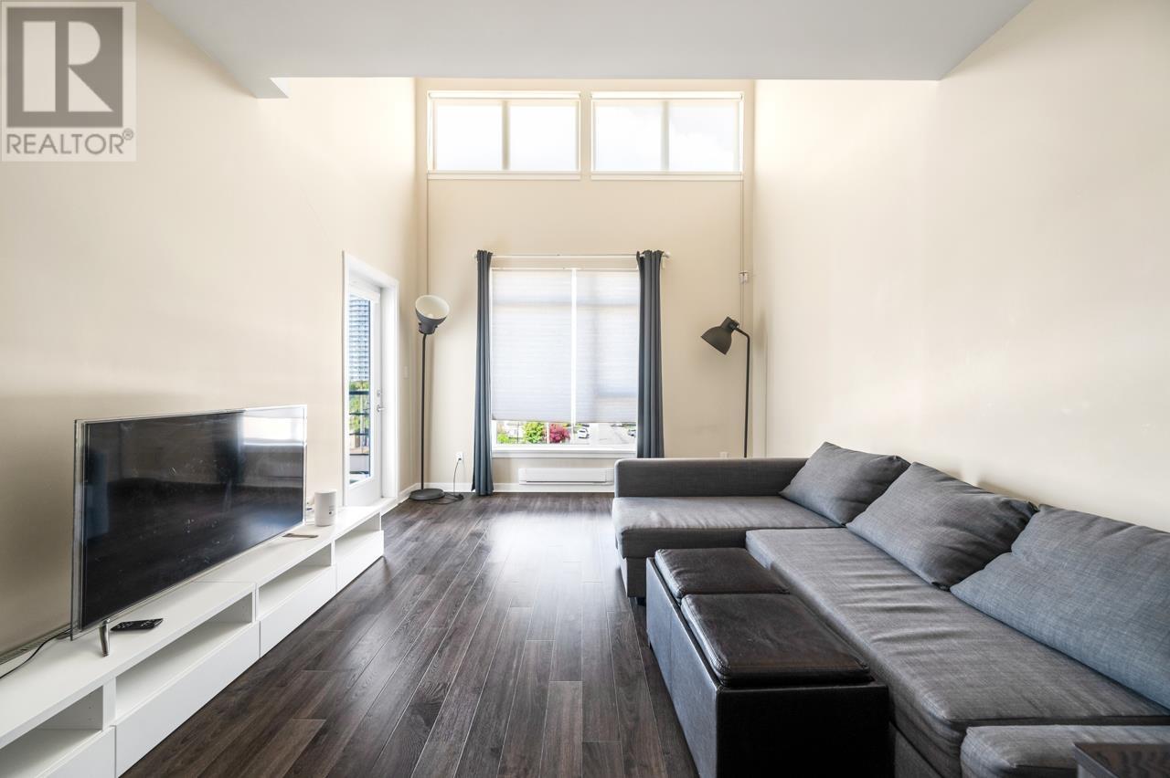 PH7 5248 GRIMMER STREET, Burnaby real estate listing R2998826