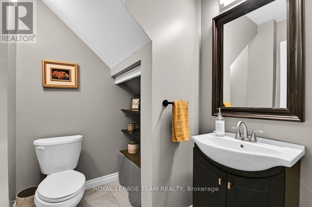 Photo 1 of 1 5 Timberview Way, Ottawa ON