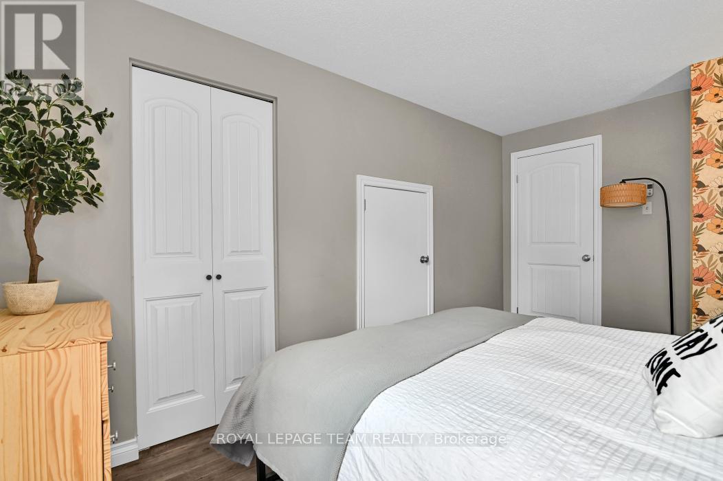 Photo 20 of 1 5 Timberview Way, Ottawa ON