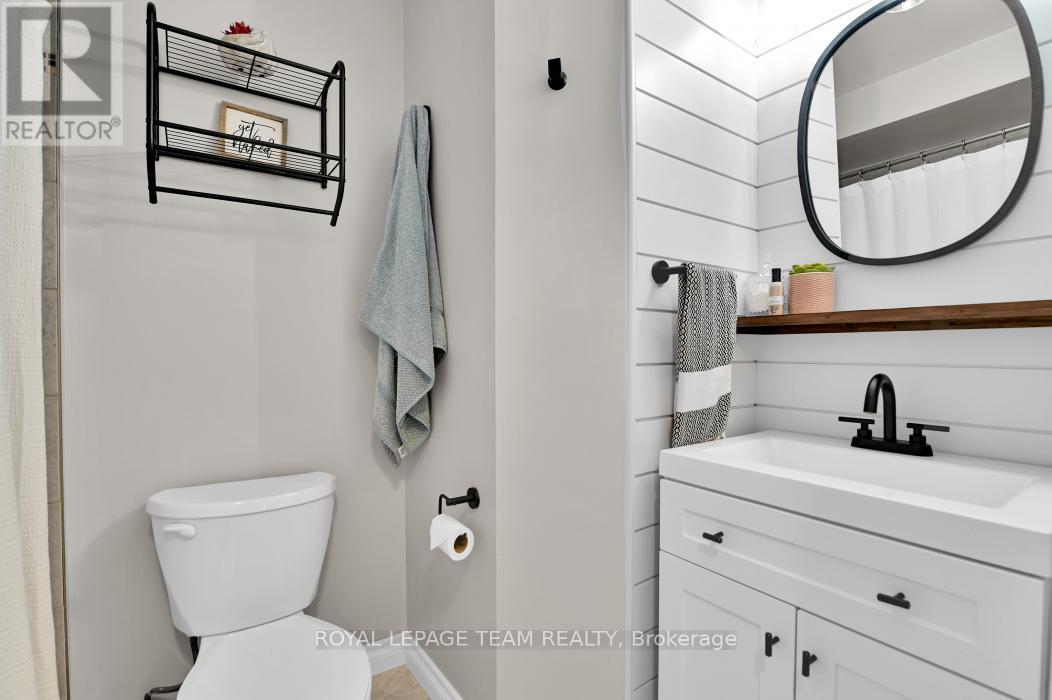 Photo 22 of 1 5 Timberview Way, Ottawa ON