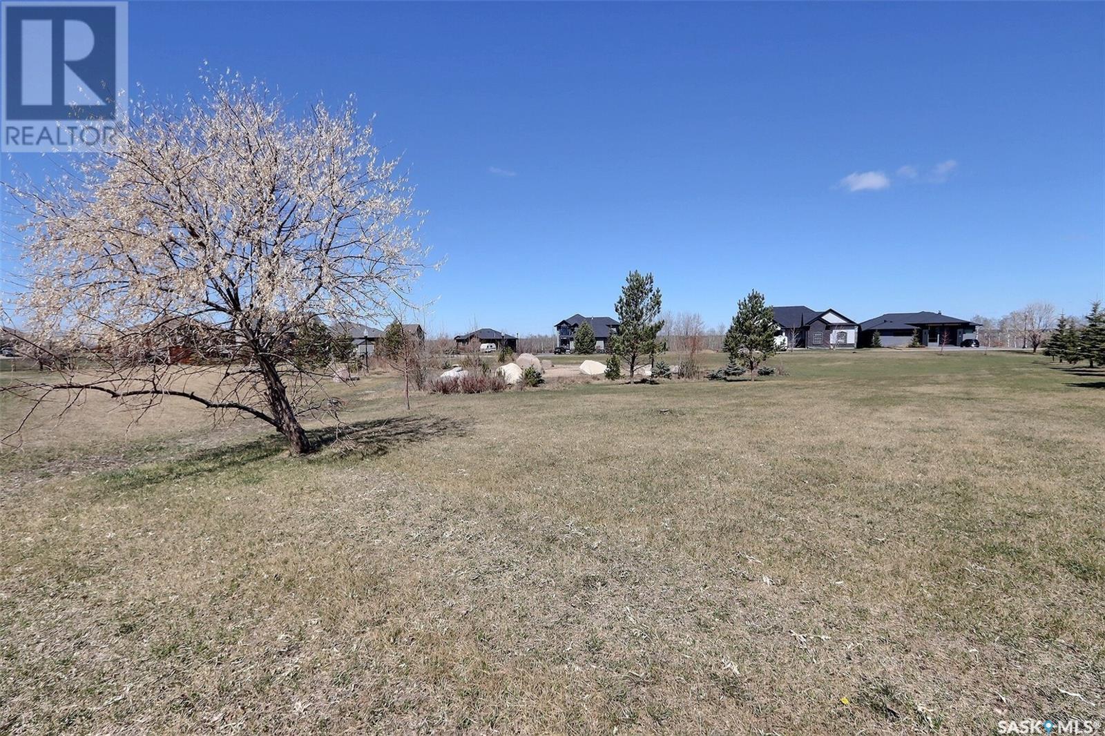 Photo 4 of 25 Gurney Crescent, Prince Albert SK