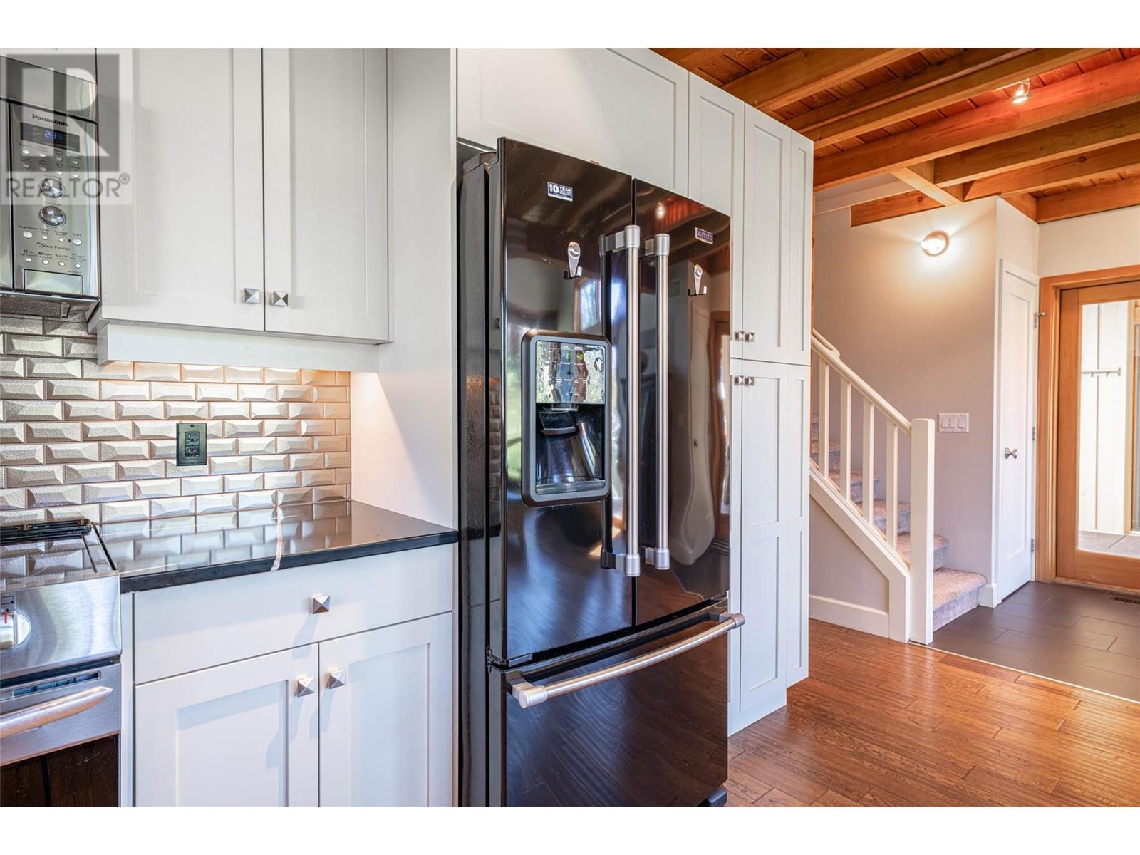 69 9845 Eastside Road, Vernon