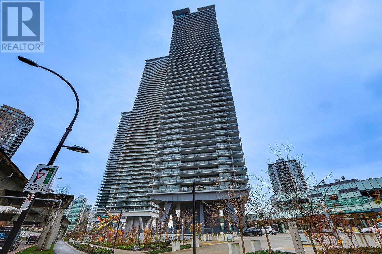 Photo 1 of 2912 4730 Lougheed Highway, Burnaby BC