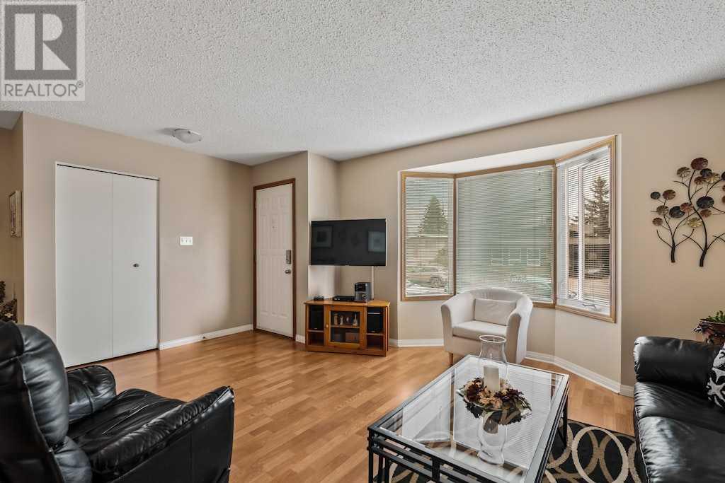 Single Family House Bungalow for Sale in  Mardale Road NE Marlborough Calgary 