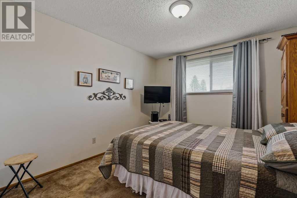 Single Family House Bungalow for Sale in  Mardale Road NE Marlborough Calgary 