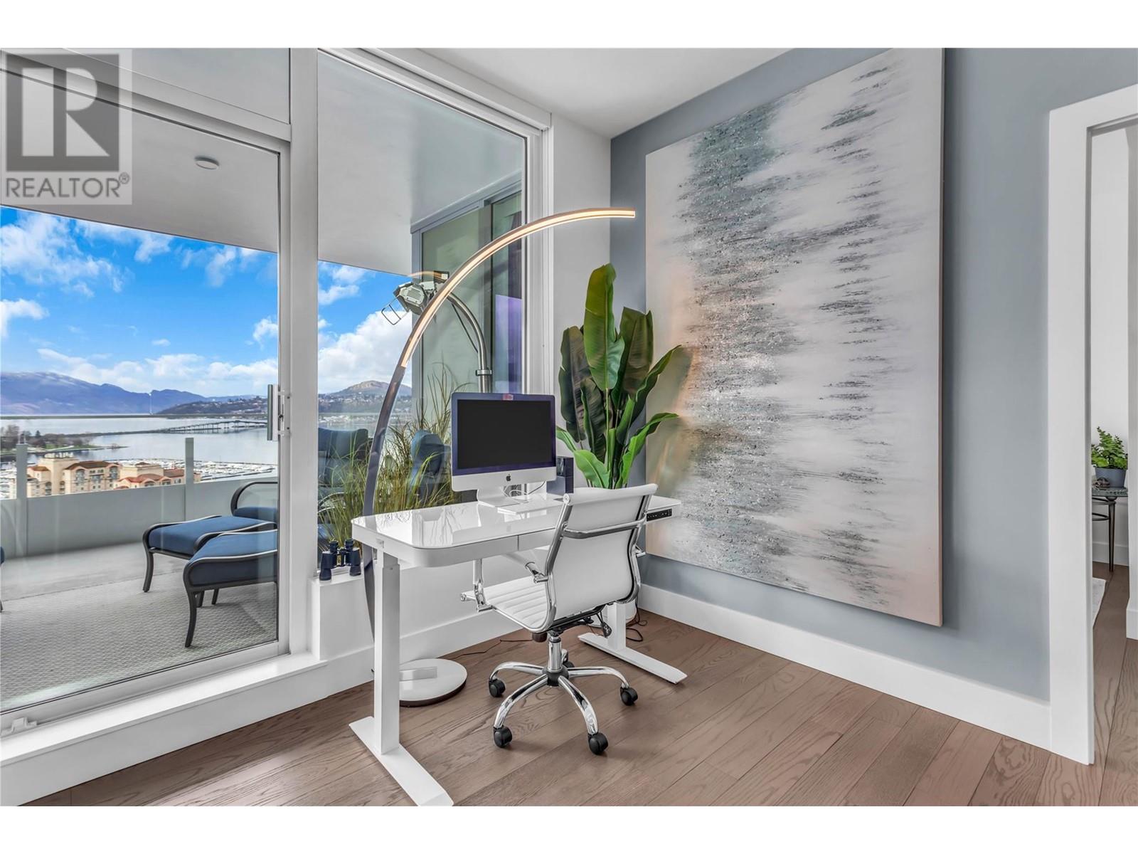 2004 1181 Sunset Drive, Kelowna