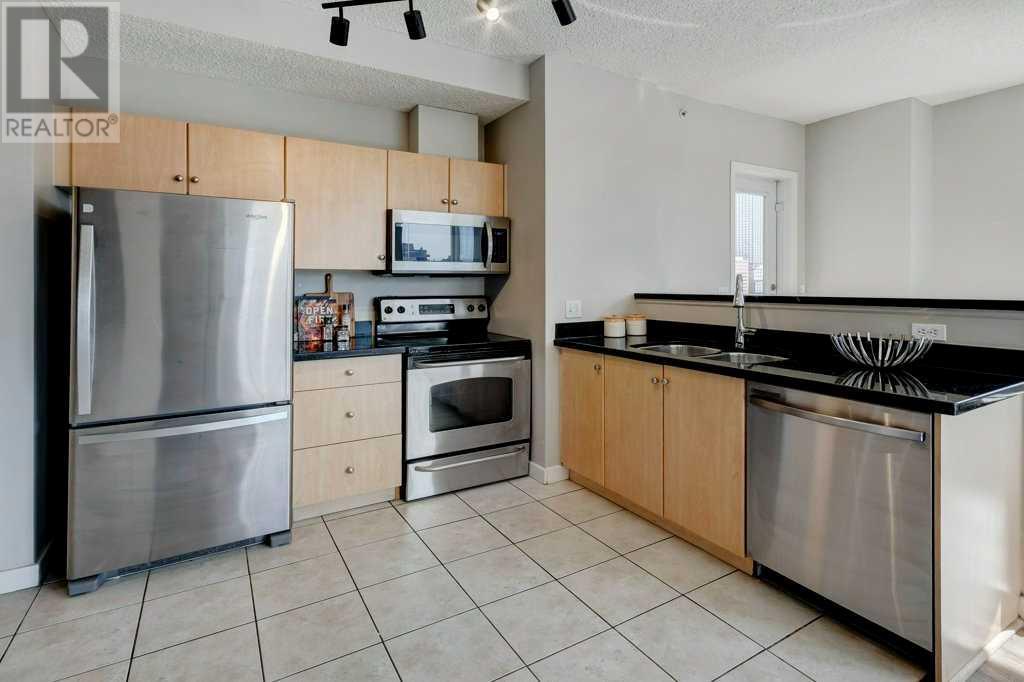 Single Family House for Sale in    Street SW Beltline Calgary 