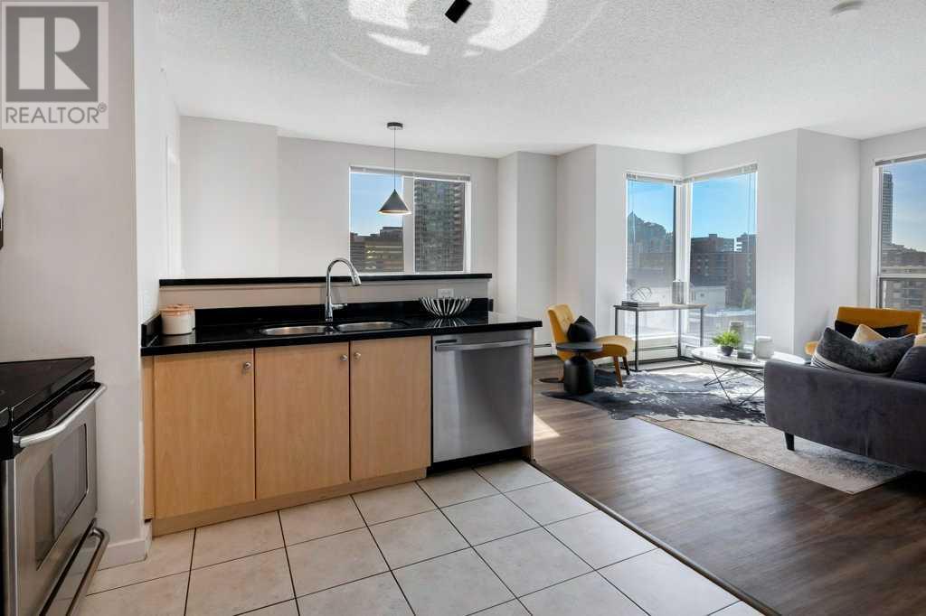 Single Family House for Sale in    Street SW Beltline Calgary 