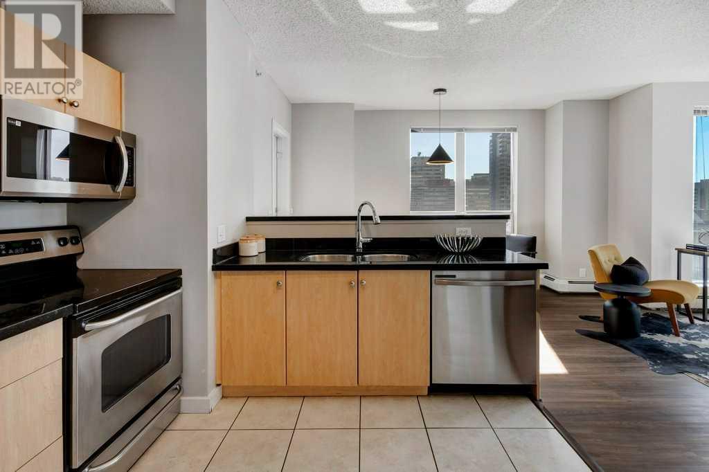 Single Family House for Sale in    Street SW Beltline Calgary 