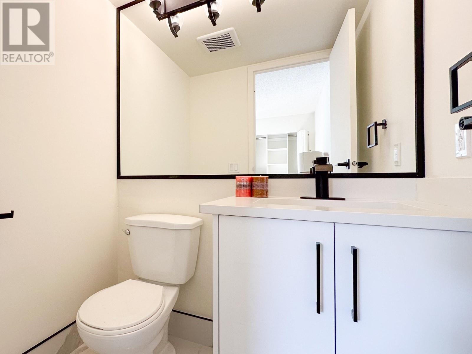 204 3970 CARRIGAN COURT, Burnaby real estate listing R3011915