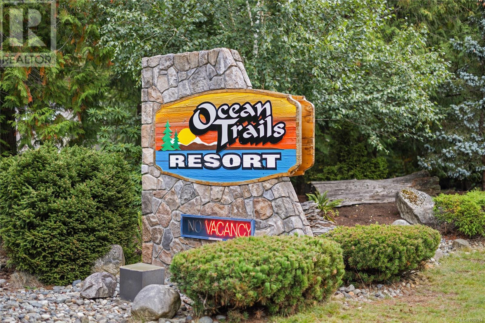 Photo 11 of 76 1135 Resort Dr, Parksville BC