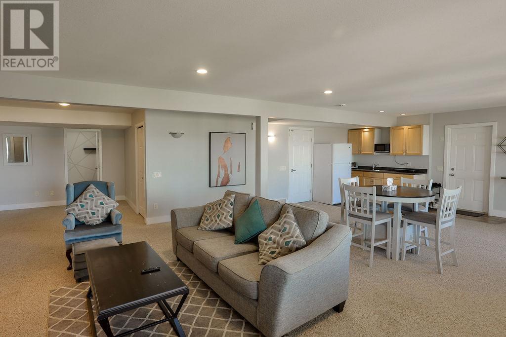  1647 Sunrise Road, Kelowna