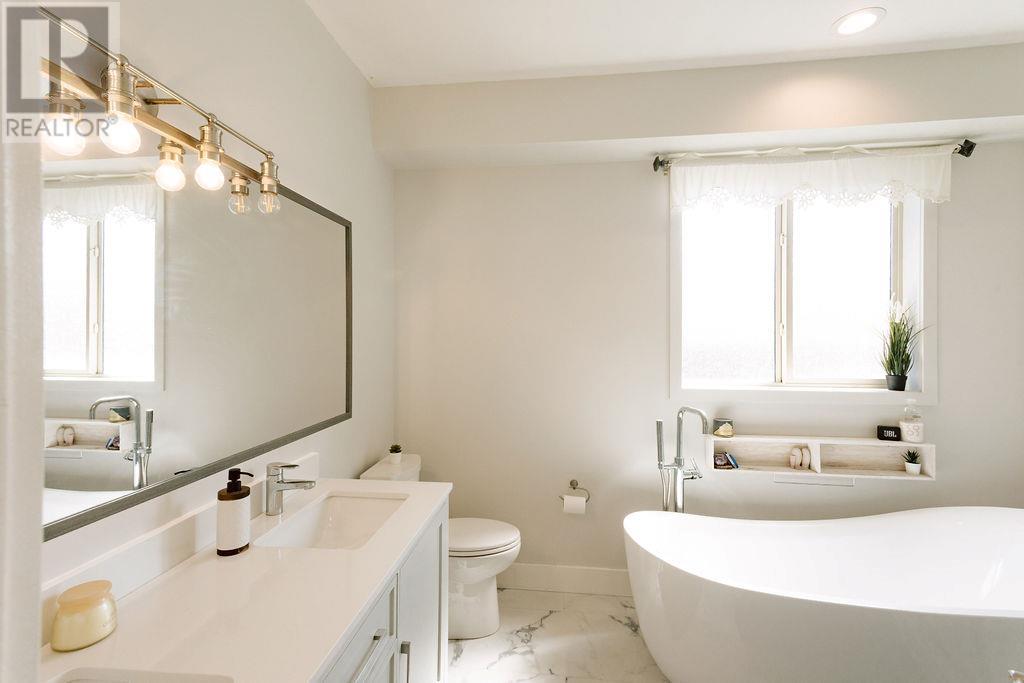  1647 Sunrise Road, Kelowna