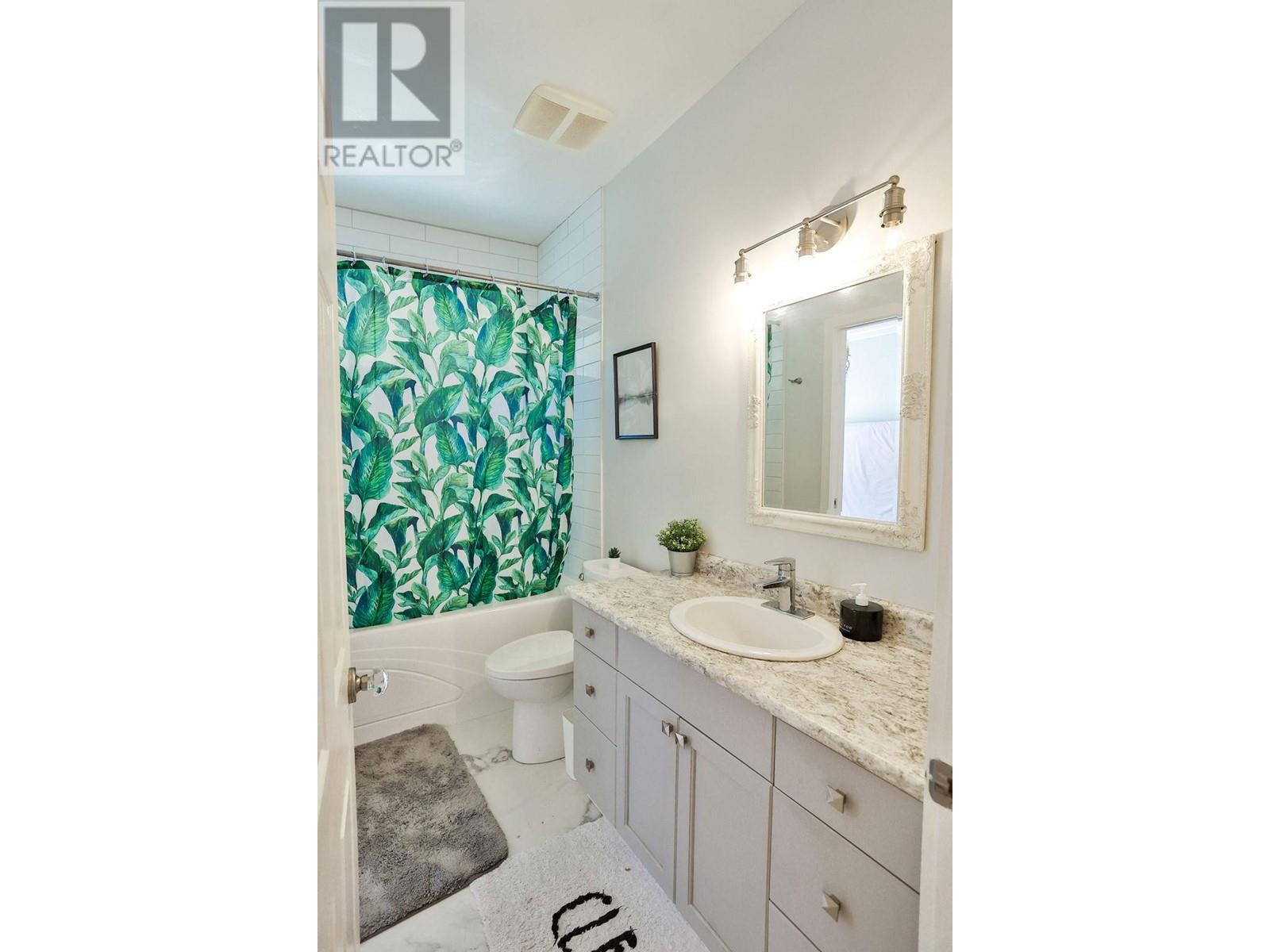  1647 Sunrise Road, Kelowna