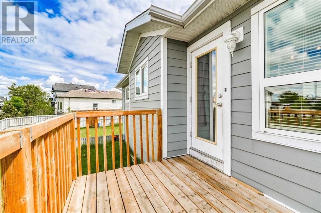 Single Family House Bi-level for Sale in  Saddlemead Way NE Saddle Ridge Calgary 