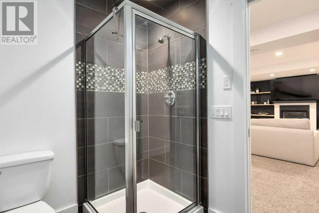 Single Family House for Sale in  Discovery Ridge Way SW Discovery Ridge Calgary 