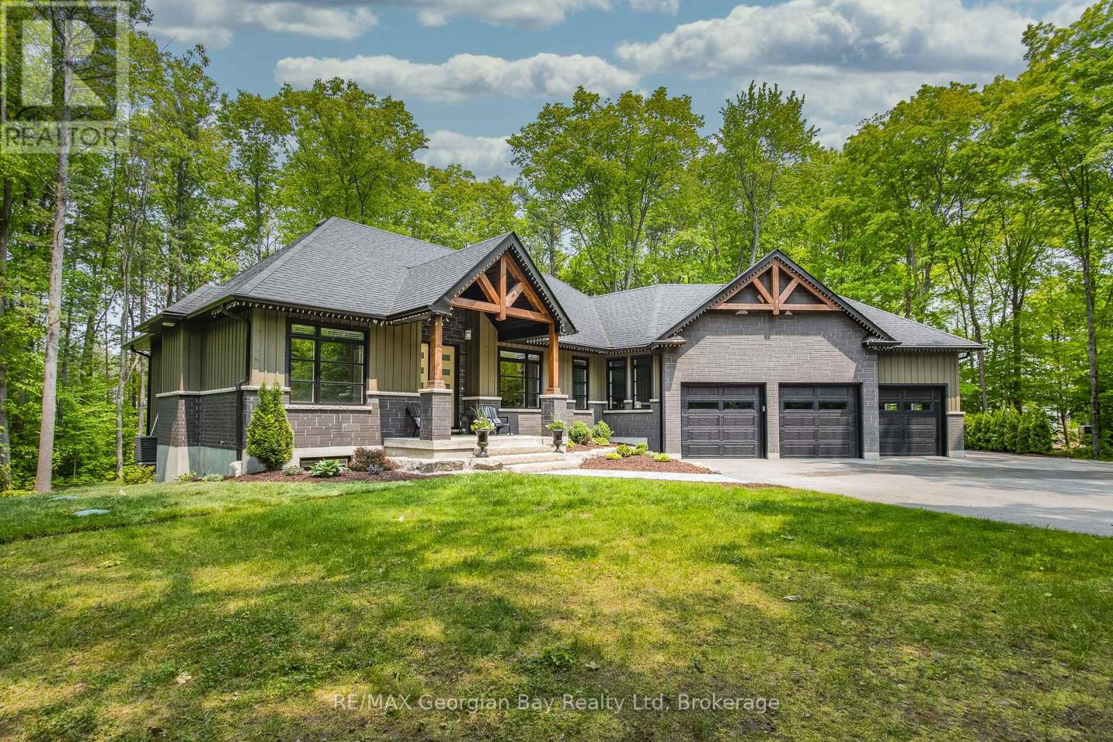 Photo 38 of 50 Windermere Circle, Tay ON