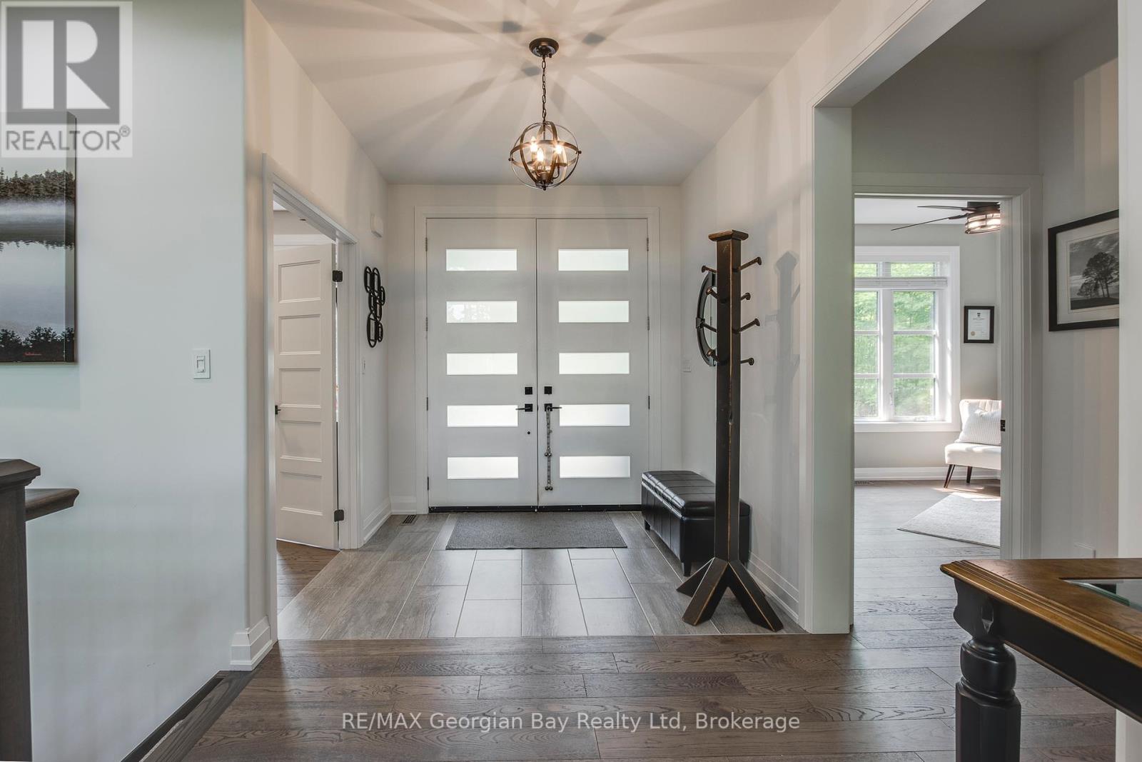 Photo 39 of 50 Windermere Circle, Tay ON