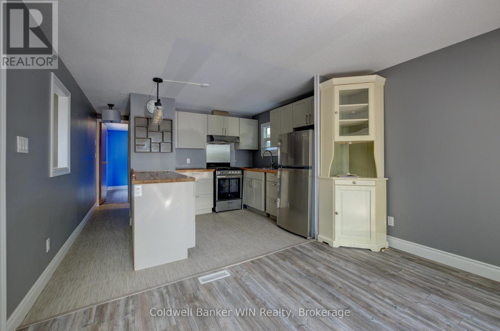 UNIT 72 LAKESIDE - 7489 SIDE ROAD 5 E — photo 13