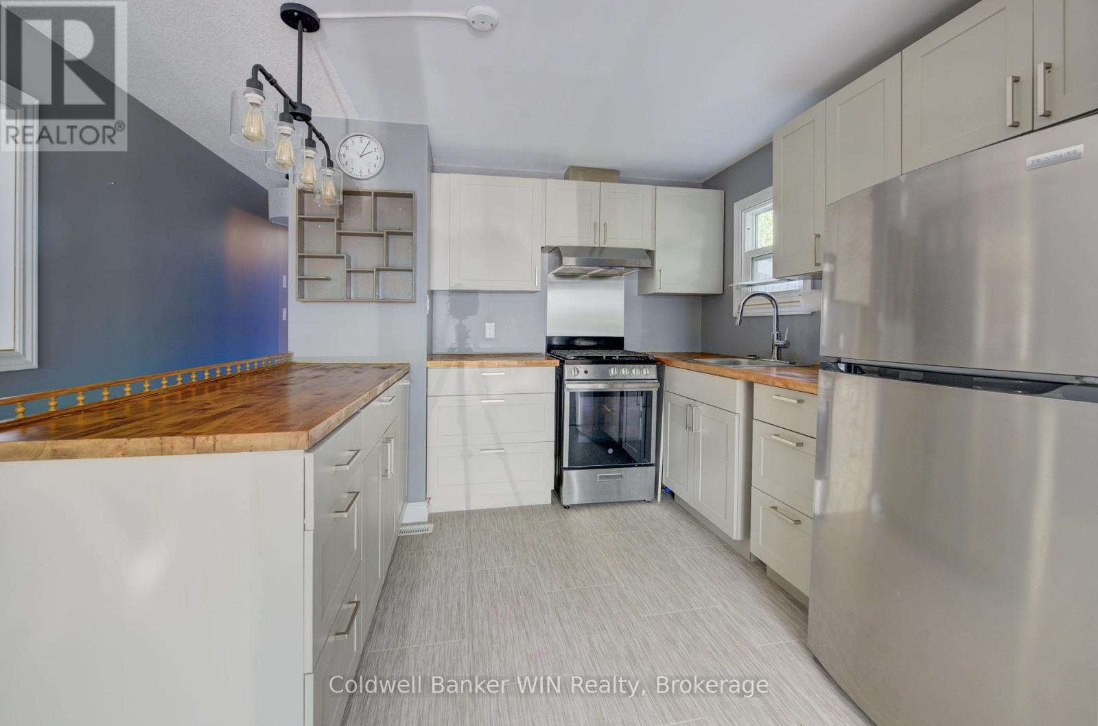 UNIT 72 LAKESIDE - 7489 SIDE ROAD 5 E — photo 14