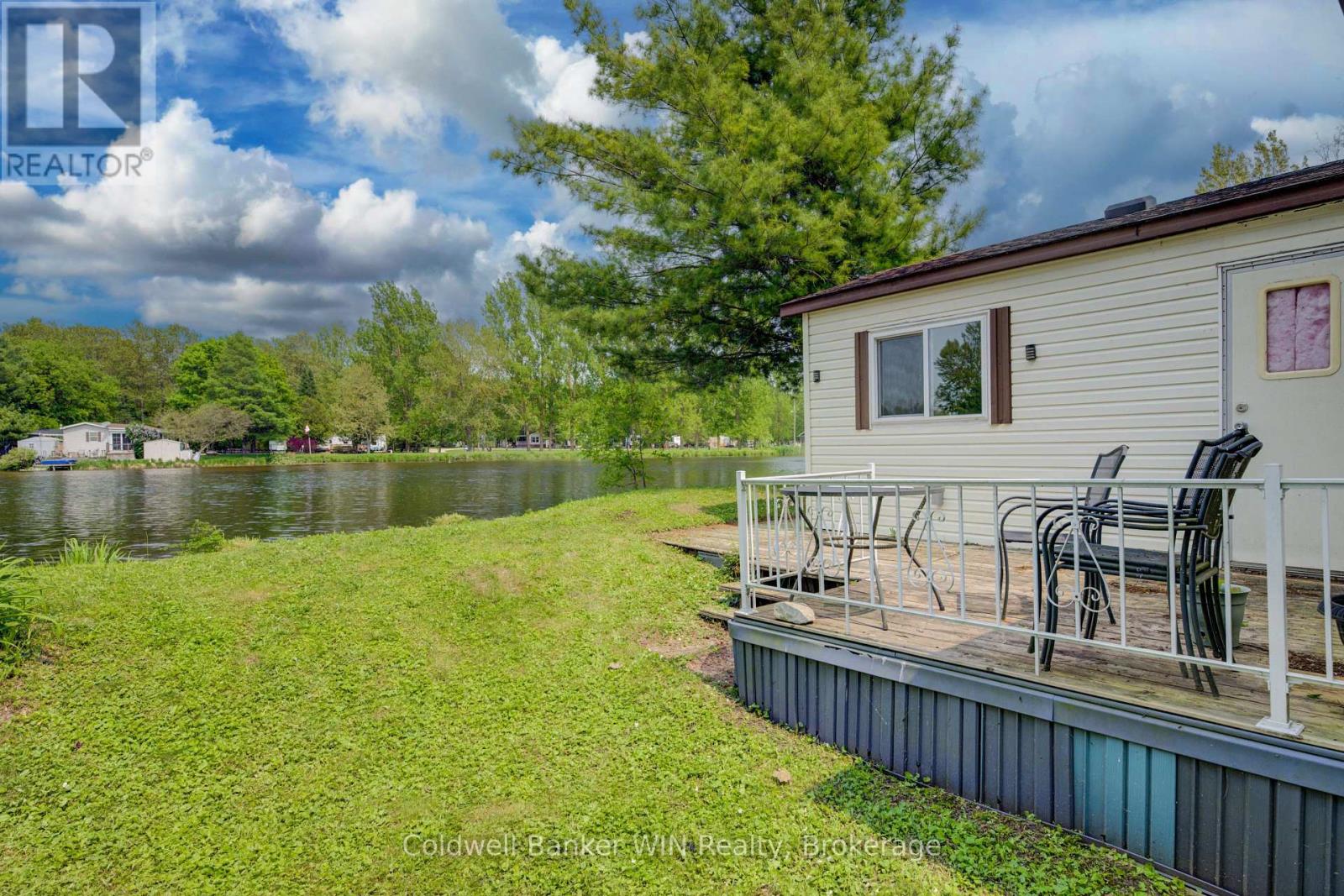 UNIT 72 LAKESIDE - 7489 SIDE ROAD 5 E — photo 27