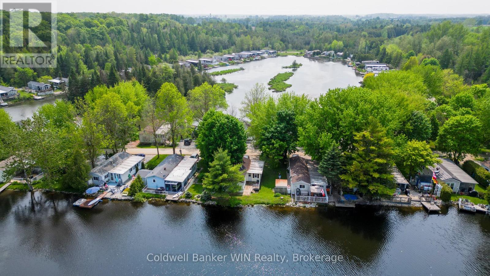 UNIT 72 LAKESIDE - 7489 SIDE ROAD 5 E — photo 35