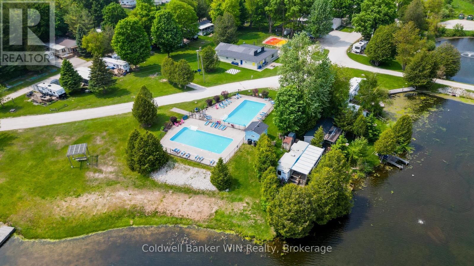 UNIT 72 LAKESIDE - 7489 SIDE ROAD 5 E — photo 40