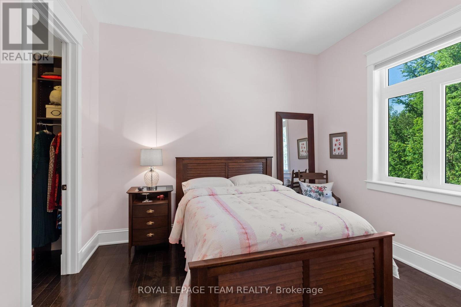 Photo 22 of 5987 Knights Drive, Ottawa ON