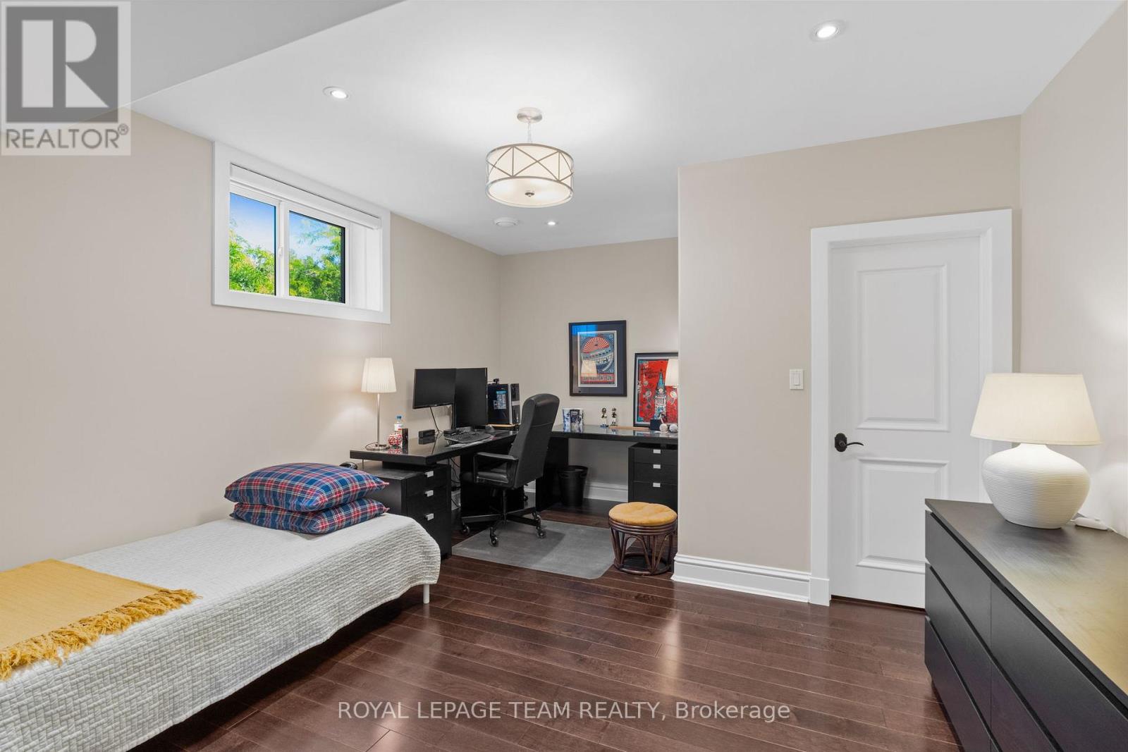 Photo 32 of 5987 Knights Drive, Ottawa ON