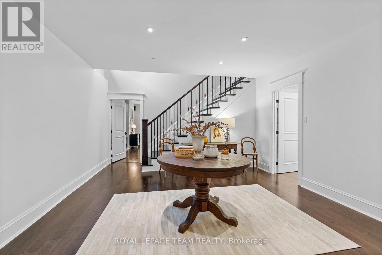 Photo 35 of 5987 Knights Drive, Ottawa ON