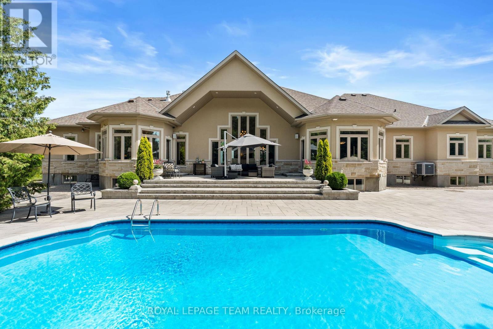 Photo 41 of 5987 Knights Drive, Ottawa ON