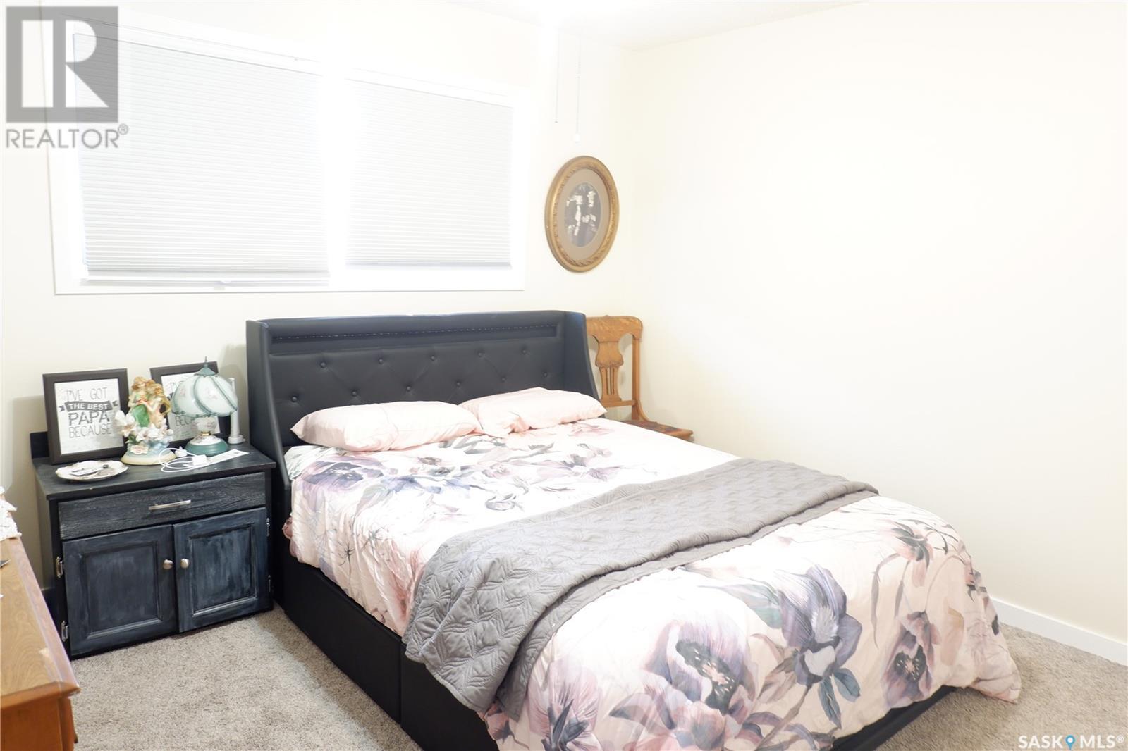 Photo 27 of 704 Leeville Drive, Assiniboia SK