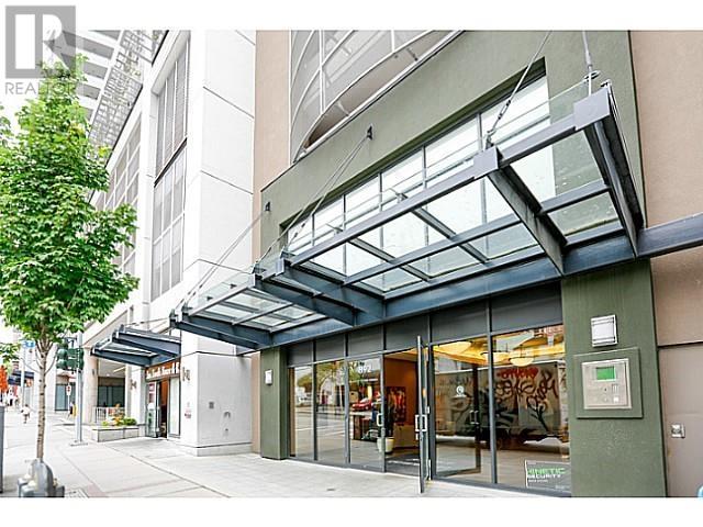 Photo 10 of 3503 892 Carnarvon Street, New Westminster BC